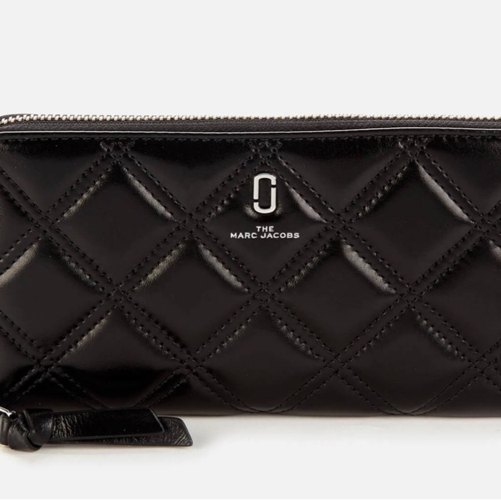 MARC JACOBS LEATHER WALLET